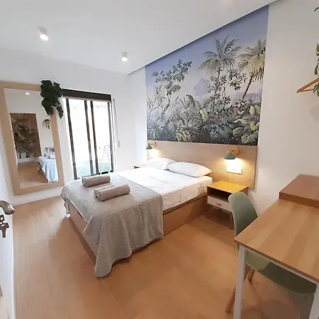 Good Energy Rooms Alicante Exterior photo
