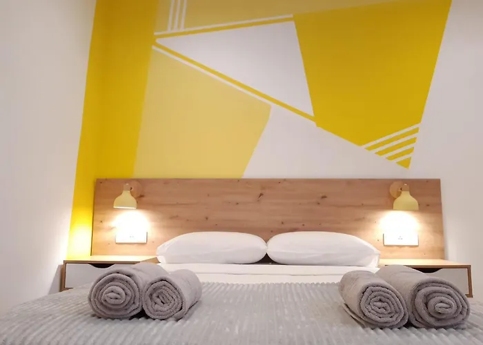 Good Energy Rooms
